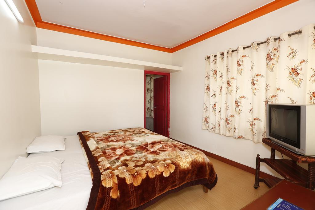 Hotel Sri Balaji Ooty Room photo